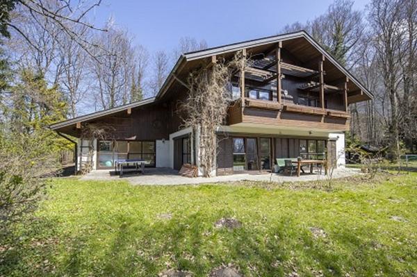 Bild in einer Bildergalerie von bis zu 5 Fotos aus dem Bereich Arbeitsplatzbeschreibung und Jobdetails von der Firma Rettet das Kind Salzburg gGmbH aus 5020-Salzburg in Österreich in einem lokalen Online Jobportal